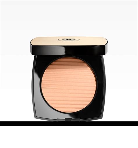 Línea de Polvos Bronceadores de CHANEL 